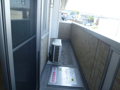 【バルコニー】 | ラ・プリティモエ