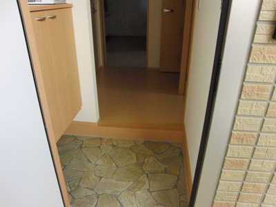 【玄関】 | ラ・プリティモエ