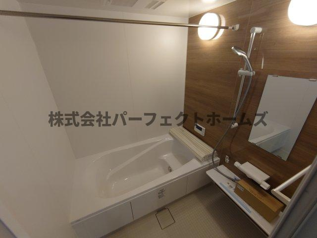 プレミール郡津の浴室