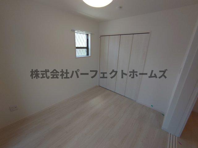 プレミール郡津の洋室|洋室です