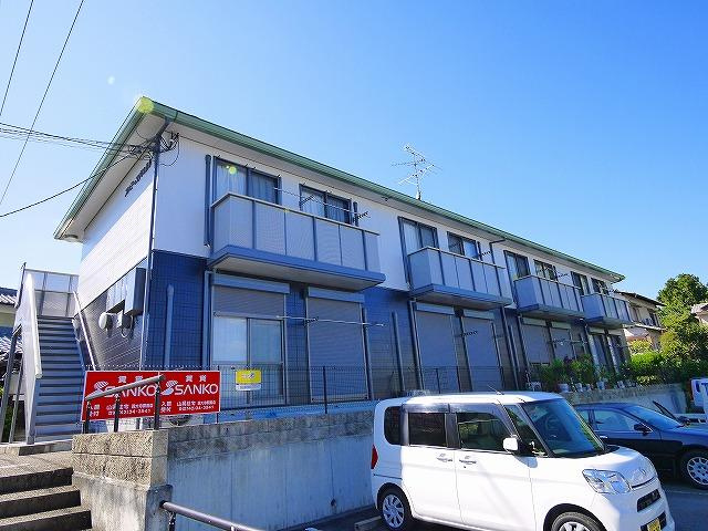 ファミーユすいえんの外観|落ち着いた雰囲気の外観です