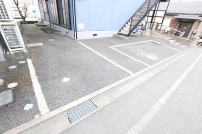 駐車場要空き確認