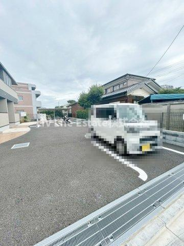 ジュピターの駐車場