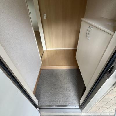 【玄関】 | サニーリュート