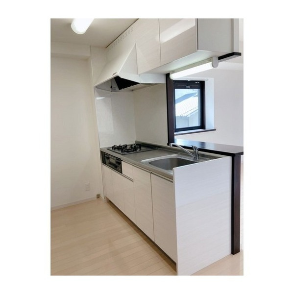 熊本市中央区船場町３丁目の賃貸マンションのキッチン