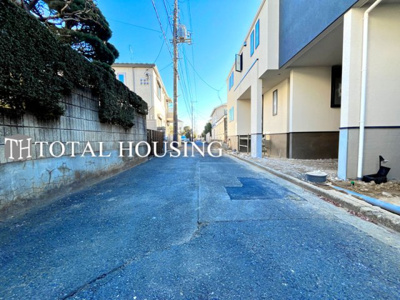【前面道路含む現地写真】 | 小金井市貫井北町3丁目　新築戸建　C号棟