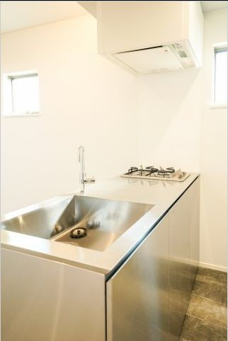 知多市新舞子字西畑ケ　DIMOLTO新舞子のキッチン