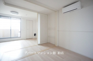 【居間・リビング】 | フェリーチェ大鷹 | 同施工会社、同型タイプです