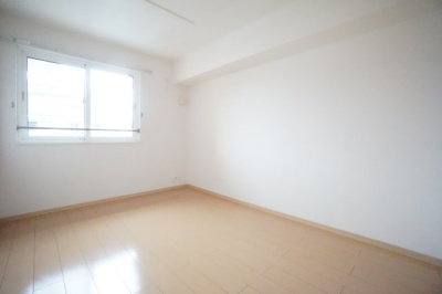 【寝室】 | プラシード ツバサⅢ | ※同物件・同タイプの写真です。