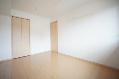 【寝室】 | プラシード ツバサⅢ | ※同物件・同タイプの写真です。