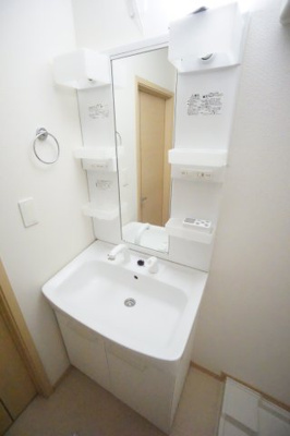 【独立洗面台】 | プラシード ツバサⅢ | ※同物件・同タイプの写真です。