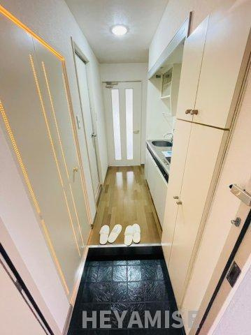 ラ・レジダンス・ド・シャルールの玄関|※同間取りの別のお部屋の写真です※