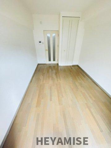 ラ・レジダンス・ド・シャルールの居間・リビング|※同間取りの別のお部屋の写真です※