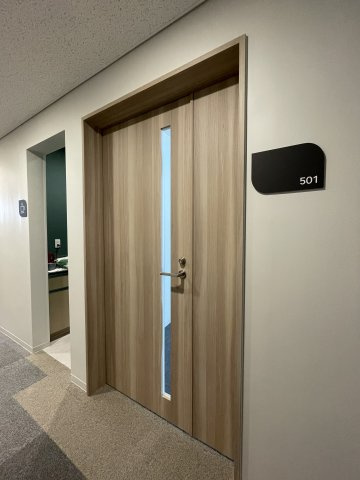 シャイニースクエア浜松のその他|事務所入口