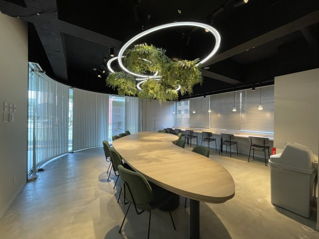 シャイニースクエア浜松のロビー|共用ラウンジ