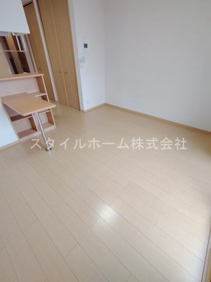 【居間・リビング】 | Ｒ３９みなと | 別部屋写真です。