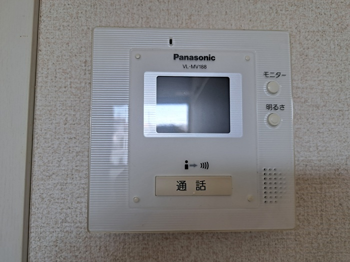 配郷 Ａのセキュリティ|モニター付きインターホン