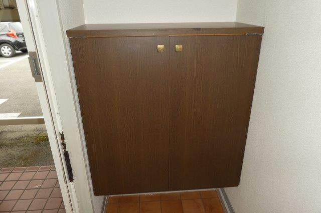 セジュール藤原Ａの内装|シューズボックス