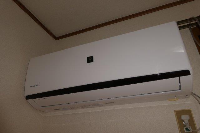 セジュール藤原Ａの設備|エアコン
