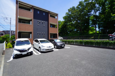 【駐車場】 | ラフィーネ