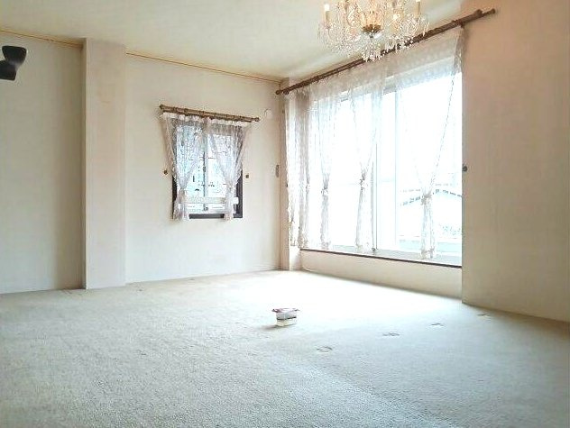 東金市松之郷　中古戸建の洋室|内装リフォーム済み平成23年浴室 1階トイレ交換 ミサワホーム施工軽量鉄骨５LDK 屋上付き
