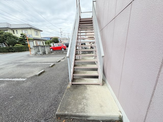 ビューハイム昭島Ⅱのエントランス