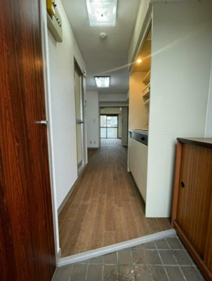 【玄関】 | ラ・プレ大山