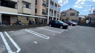 【駐車場】 | ワンモアオッツ