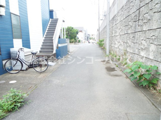 【外観】 | 前面道路を含む外観