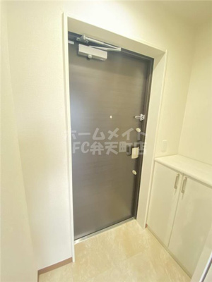 【玄関】 | ユニッソン朝潮橋 | 収納もある玄関です