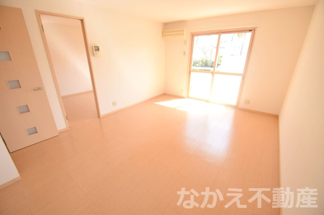 【居間・リビング】 | 使いやすい居間です