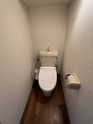【トイレ】 | リトルシャンティ―