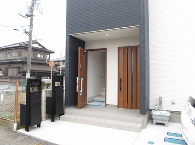 【エントランス】 | 結城市結城⼾建