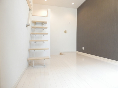 【洋室】 | Villa Clelia