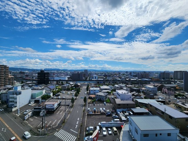 モアグレース小牧ミッドテラスの展望|東側バルコニーからの眺望です♪