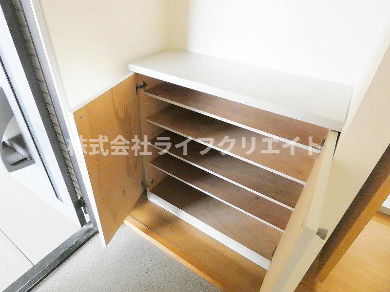 シャトルファームの玄関