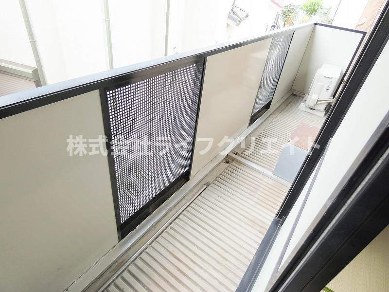 シャトルファームのバルコニー