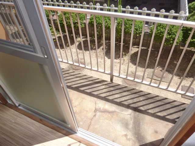 プレジール岡部Ｂのバルコニー