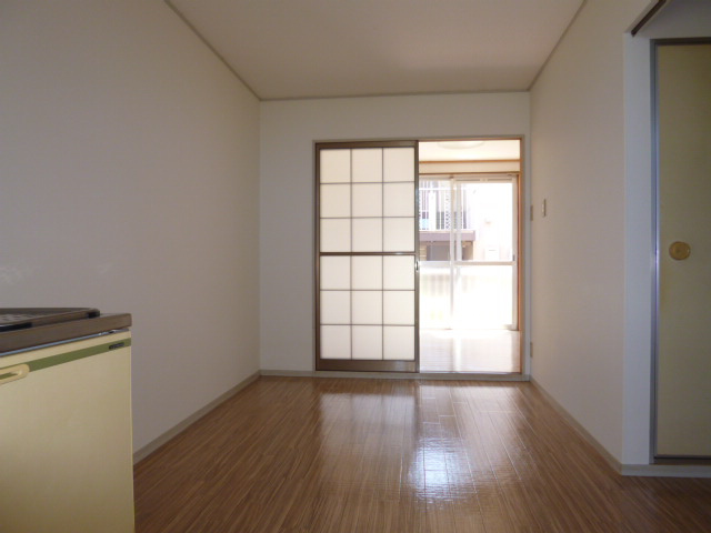 プレジール岡部Ｂの内装