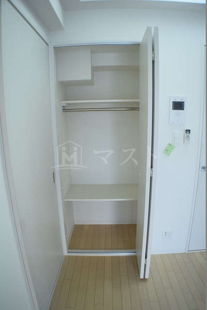 オリエンタル南堀江の収納