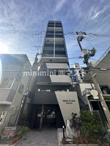 アクアプレイス江戸堀の外観