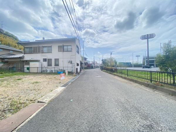 和歌山市毛見　土地の前面道路含む現地写真