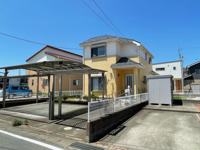 高崎市新町　中古の前面道路含む現地写真