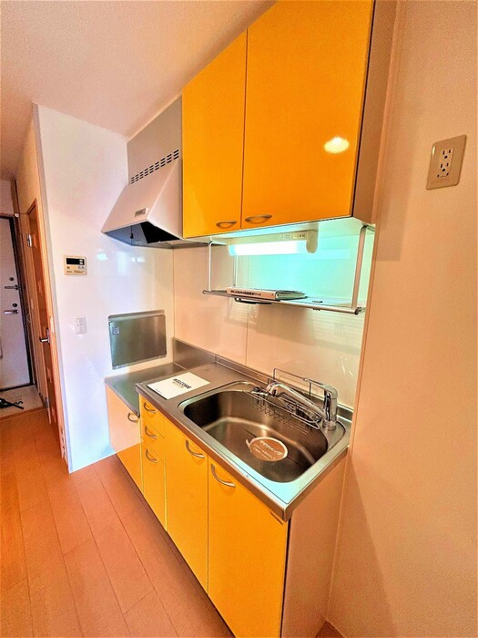 ボン・ヴォヤージュ　Ｂのキッチン