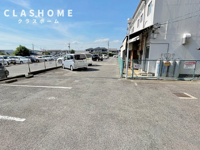 ラフォーレカトウ　　　刈谷市の賃貸ならクラスホーム刈谷店の駐車場