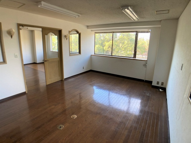 Fビルの内装|中はこのようになっています