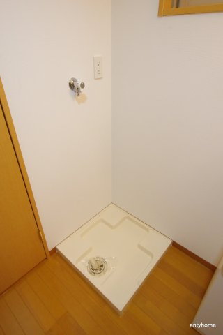 アースブルージュのその他