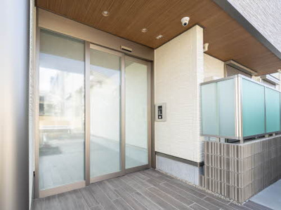 【エントランス】 | シャーメゾン城北伊伝居