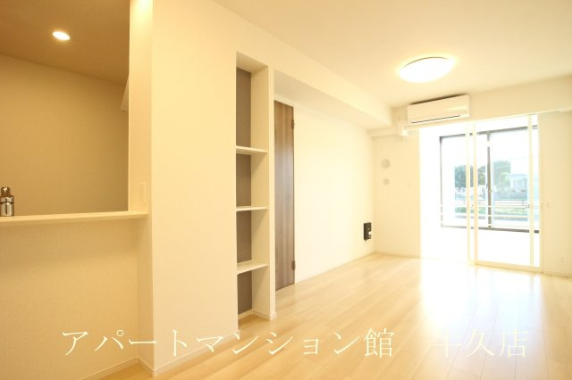 アヴァンセⅣの居間・リビング