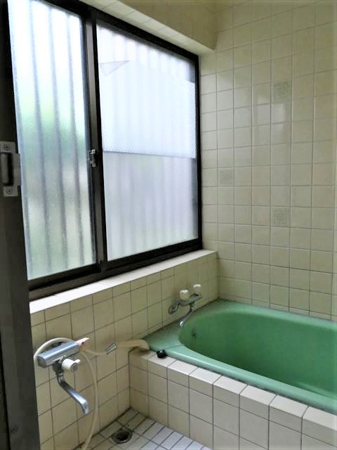 玖須美元和田　中古建ての浴室